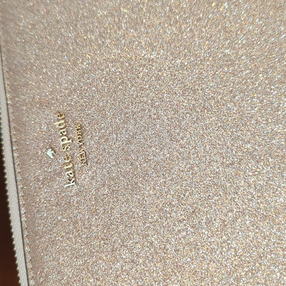Kate Spade Laptop Case - Picture 2 of 9